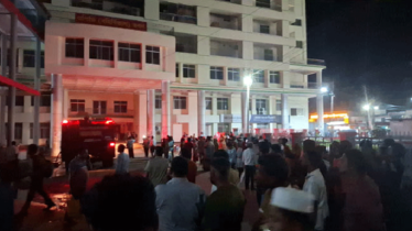 শেবাচিম হাসপাতালে আগুন, রোগী সরানোর সময় দুইজনের মৃত্যু