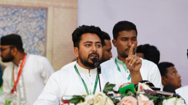 মিথ্যা মামলায় পাটওয়ারীদের কণ্ঠরোধ করা যাবে না: নাহিদ ইসলাম