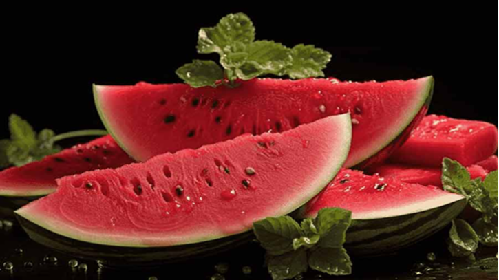 খেয়ে ফেলেছেন তরমুজের বীজ? জানুন কী হতে পারে