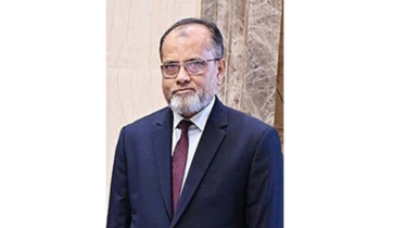 প্রধান বিচারপতির দায়িত্বে বিচারপতি রেজাউল হক