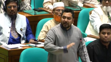 সংসদে নাহিদের বক্তব্য, প্রশংসায় ভাসছেন নেটিজেনদের 