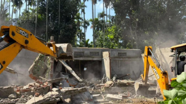 ভারতে ১১০০ মুসলিম পরিবার উচ্ছেদ, ভাঙা হলো মসজিদও