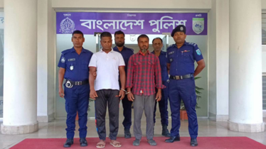 দিনাজপুরে পারিবারিক বিরোধের জেরে মারামারি, শিক্ষকের মৃত্যু