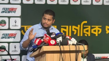 ফিটনেসবিহীন গাড়ির চালকের আসনে তারেক রহমান: হাসনাত
