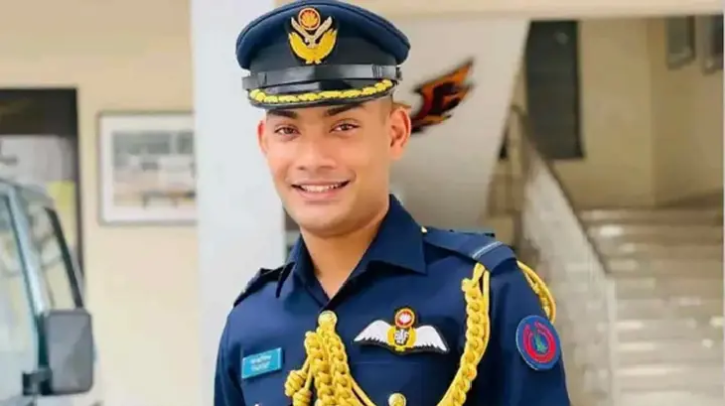 তুরাগ নদে মিললো সাবেক ফ্লাইট লেফটেন্যান্টের লাশ