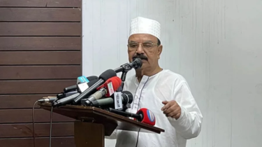 ‘আপা ঘন ঘন আওয়াজ দেন, সাহস থাকলে আসিয়া পড়েন’ ‘আপা ঘন ঘন আওয়াজ দেন, সাহস থাকলে আসিয়া পড়েন’