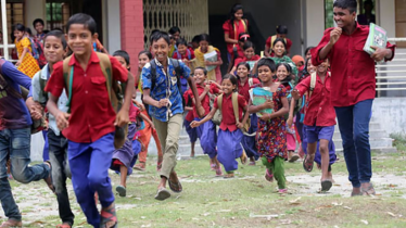 দুর্গাপূজায় টানা ৭ দিনের ছুটি শিক্ষাপ্রতিষ্ঠানে