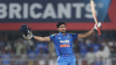 ৮১১ রানের ম্যাচে গিলের ২২৩*, রেকর্ডের ছড়াছড়ি ৮১১ রানের ম্যাচে গিলের ২২৩*, রেকর্ডের ছড়াছড়ি