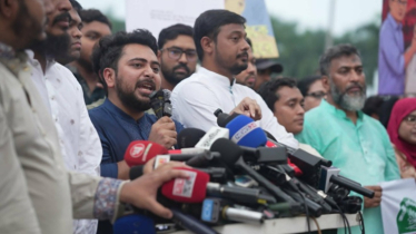 তারেক রহমানের হাতে গণতন্ত্র ও মানবাধিকার সুরক্ষিত নয়: নাহিদ
