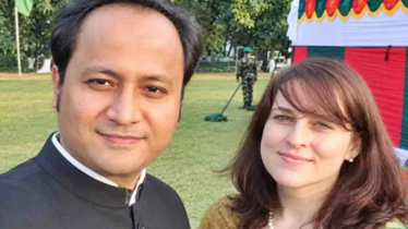 বিদেশে পালানোর চেষ্টা নওফেলের স্ত্রীর বিদেশে পালানোর চেষ্টা নওফেলের স্ত্রীর
